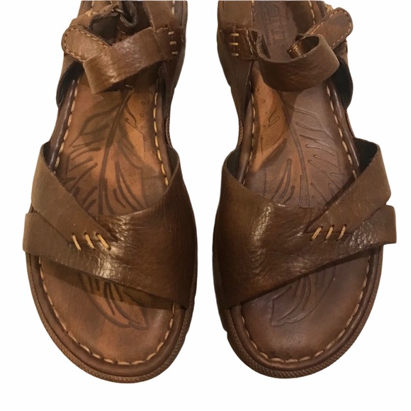 Born Pierre Genuine Leather Platform Casual Sandal - Picture 2 of 10